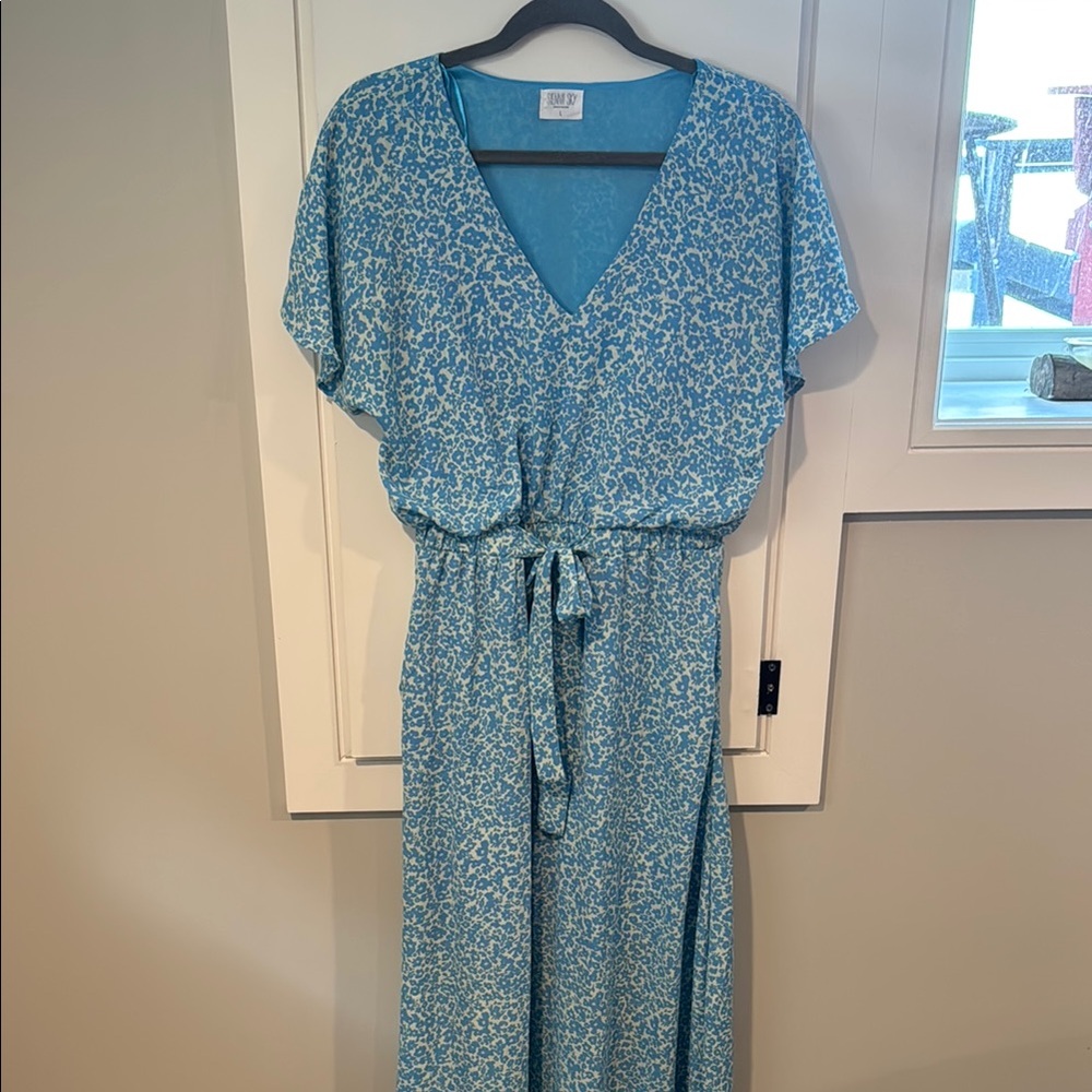 Sienna Sky Blue and Cream V-Neck Dress